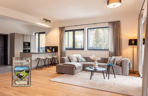Sankt Martin am Tennengebirge Apartment | Penthouse for up to 8 people & infinity pool