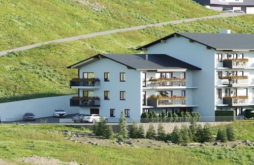 Sankt Martin am Tennengebirge Apartment | Penthouse for up to 6 people & infinity pool