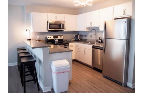 Wholesale District Apartment | Penthouse 2BR in Downtown Indy | Walk Everywhere