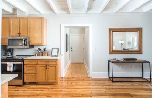 Blowing Rock House | Penthouse 999 on Main St Blowing Rock! Right Across from the Market, Shopping, &