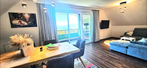 Treffen Apartment | Penthouse Apartment 1511 Gerlitzen - Ski in -Ski out!