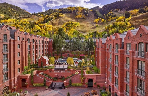 Aspen Condo | Penthouse Aspen St Regis Residence 2 bed/2.5 bath unit available prime weeks