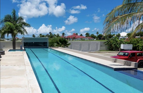 Almond Grove Apartment | Penthouse Avec VUE Mer, Piscine, Jacuzzi