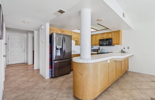 Imperial Beach Condo | Penthouse Beach Escape! Great View. Gated Parking. WiFI. Heated Pool. Sleeps 6n