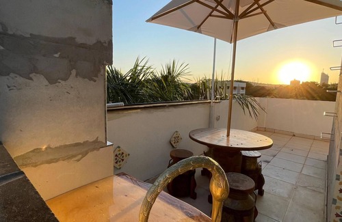Vila Isa Apartment | Penthouse with sunset view and Ibituruna