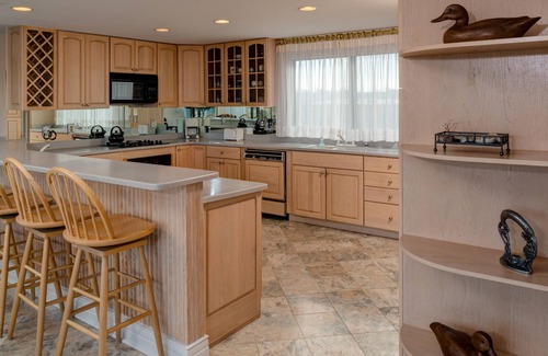 Charlevoix Condo | Penthouse Condo on the channel. Stunning views, walk to beach, watch the boats.