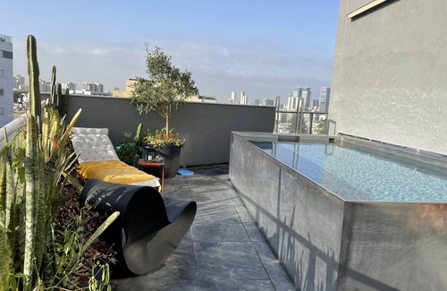 Nahalat Yitzhak Condo | Penthouse for rent in Givatayim city 200 meter with huge outdoor & private pool