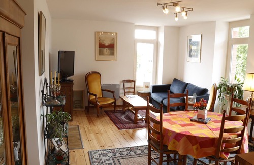Saint-Jean-le-Thomas Apartment | PENTHOUSE APARTMENT 2MIN FROM MONT SAINT MICHEL BAY