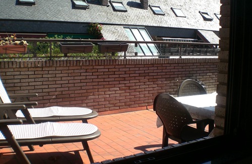 Oviedo City Centre Apartment | PENTHOUSE IN THE CENTER OF OVIEDO WITH GARAGE SQUARE AND FREE WIFI