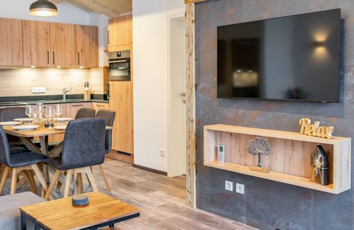 Kaprun Apartment | Penthouse in the heart of Kaprun & stunning views
