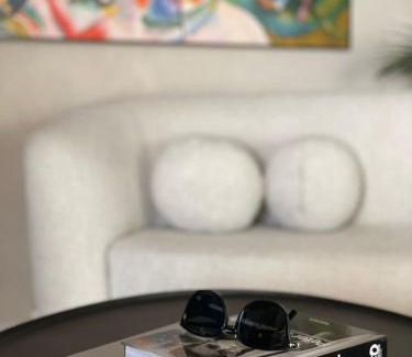 Sector 3 Apartment | Penthouse Lebada Lake View