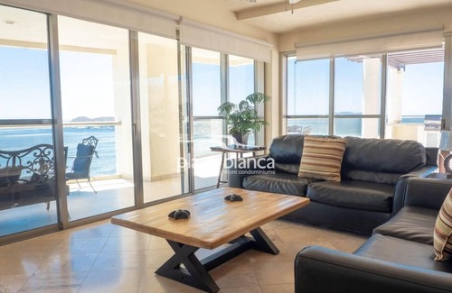 San Carlos Condo | Penthouse Luxury Condo 3 BR resort amenities - Playa Blanca by RedAwning