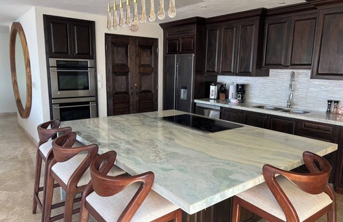 Flamingos Resort | Penthouse Luxury. WOW! Panoramic views of everything! BradAndJoeyRentals