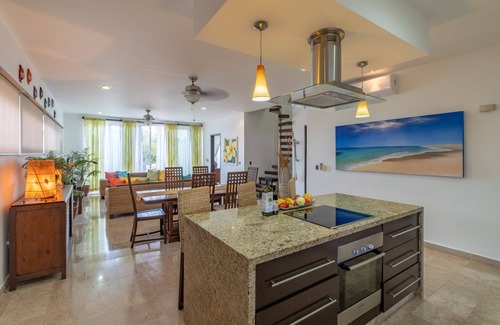 Downtown Condo | Penthouse @ Mamitas Beach! Great Monthly Rates!