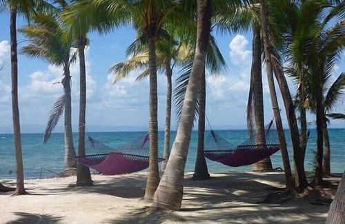 Dangriga Apartment | Penthouse Oceanfront Cabana