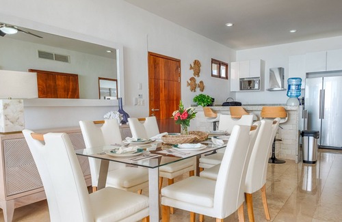 Akumal Condo | Penthouse perfect views, with AC, WiFi, and swimming pool!