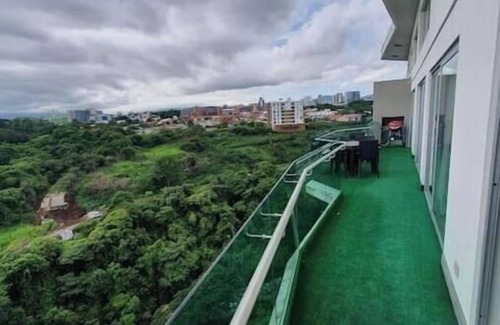 Pavas Condo | Penthouse safe and beautiful, with stunning views
