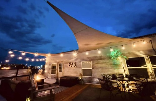 Cortez Apartment | Penthouse Suite With Roof Top Patio!