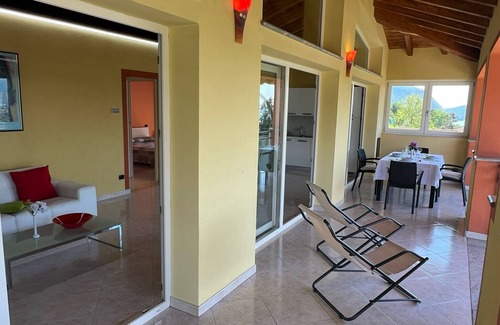 Cissano Apartment | Penthouse Valentino with terrace lake view