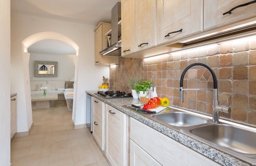 Golfo di Marinella Villa | Penthouse villa, on the beach, hydromassage bathtub, modern, housekeeper, Wi-FI