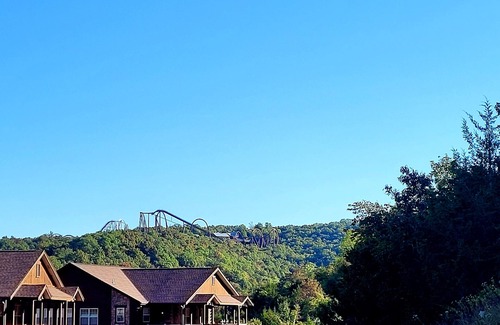 Indian Point Condo | Penthouse w/Lake View & private deck- next to SDC