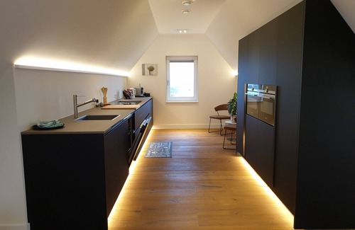 Cadzand-Bad Apartment | Penthouse "Windkracht 10 " at the beach of Cadzand with indoor pool!