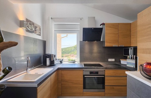 Zagore Apartment | Penthouse with excellent sea views