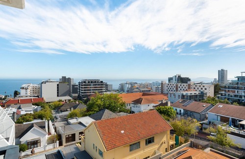 Sea Point Apartment | Penthouse with Gorgeous Mountain and Ocean Views