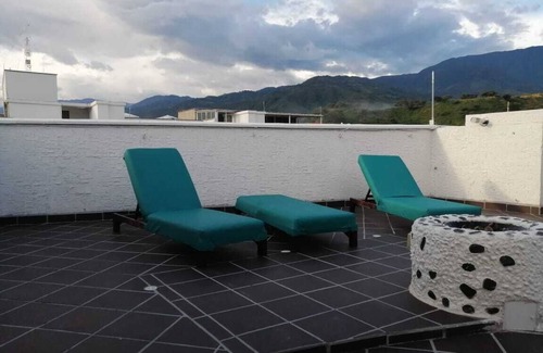 San Jeronimo Apartment | Penthouse, with pool view, terrace, BBQQ, y jacuzzi.