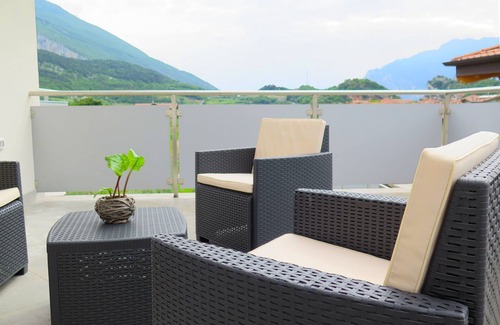 Nago-Torbole House | PENTHOUSE WITH TERRACE
