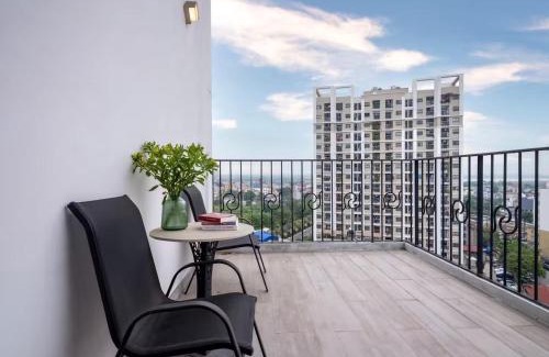 Tay Ho Apartment | PentStudio West Lake by Emily in Town