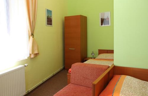 Caslav House | Penzion Česká Koruna
