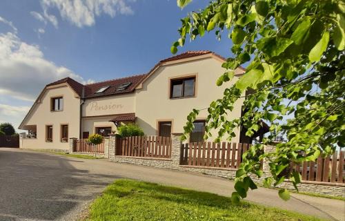 Ceske Budejovice 7 House | Penzion Chlumec