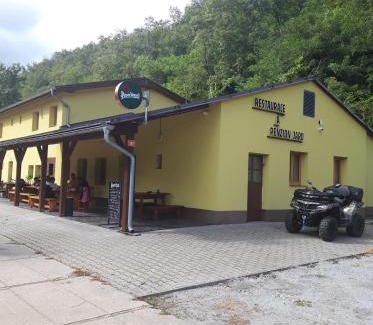 Jilove u Prahy House | Penzion Jaro Žampach