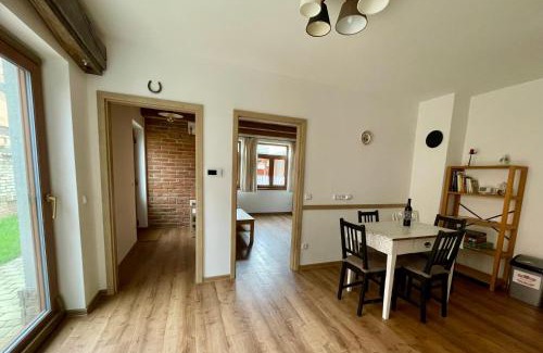 Mikulcice Apartment | Penzion Mikulecký Kutloch