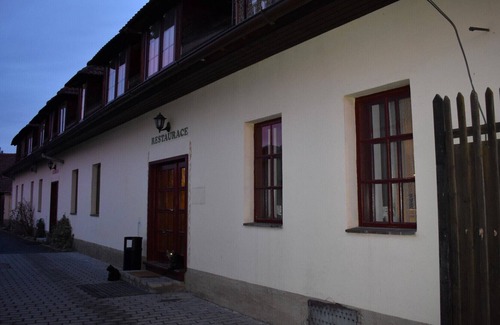 Stary Plzenec House | Penzion Na Jízdarne Starý Plzenec- Plzen - Room 5