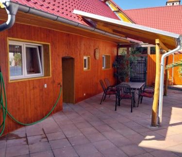 Jaroslavice House | Penzion u Šmídů Náměstí