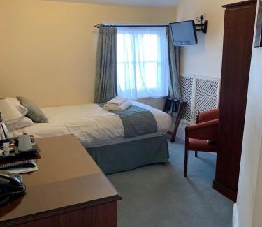 Canterbury House | Peregrine House
