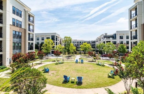 North Decatur Apartment | Perfect 1BD for Travelling Professionals Close to Emory Decatur Hospital
