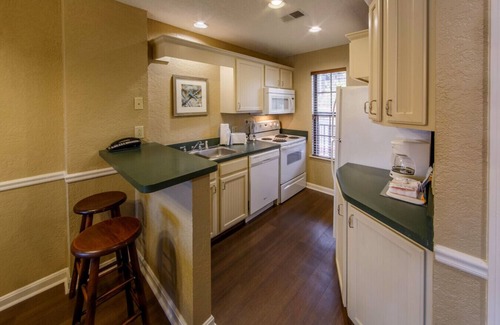 Clarkesville Condo | Perfect 2BD family vacation spot with Family Friendly Resort Activities on site