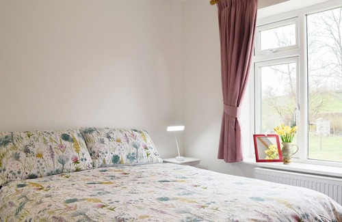 Tirabad Cottage | Perfect break for those wanting to explore the heart of Mid Wales.