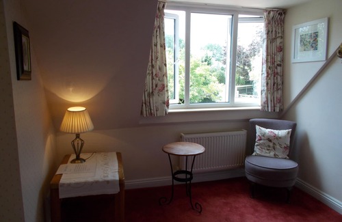 Bourton-on-the-Water Cottage | Perfect Cotswold Location within walking distance of Bourton on the Water