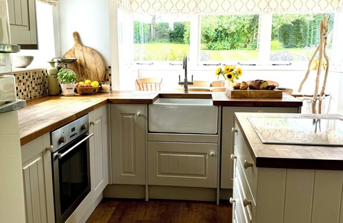 Fyfield Cottage | Perfect Countryside Cottage