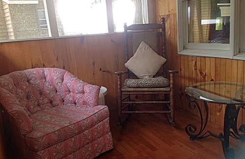 North Hero Cottage | Perfect Cozy Cottage on the shores of Lake Champlain