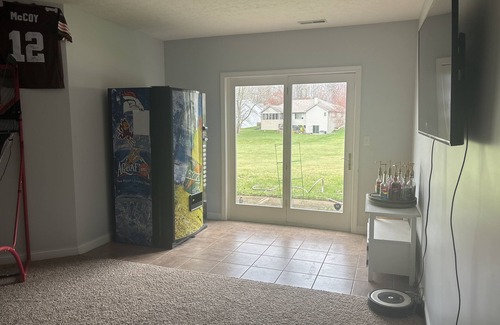 Columbus House | Perfect eclipse views for the entire family!