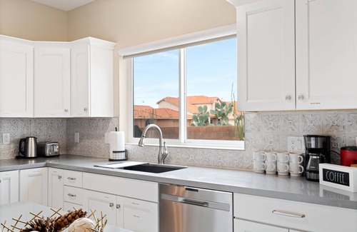 Oro Valley House | Perfect Escape with Epic Views 4 Bed 3 Bath