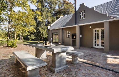 Stellenbosch House | Perfect family home to relax with private wood fired hot-tub and magical views