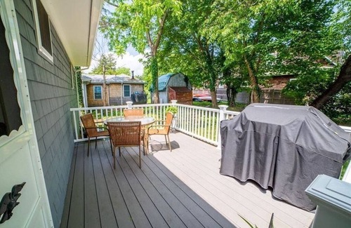 Bonnet Shores House | Perfect family rental steps to little beach and boat launch - Central A/C!