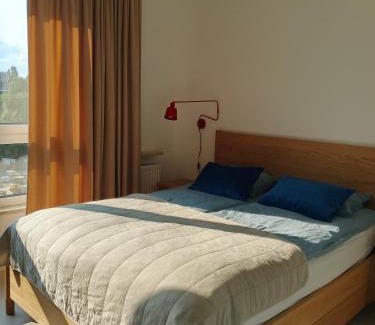 Wola Apartment | Perfect family spot! by VAYA STAYS