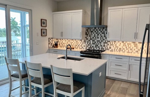 Saint James City House | PERFECT FAMILY GETAWAY - 3 Bedroom/2 1/2 Bath with 60' Boat Dock & Private Pool